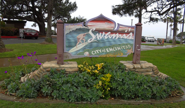 swami's beach wooden sign